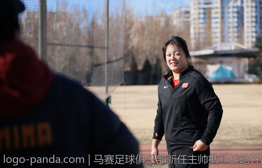 马赛足球俱乐部新任主帅携新战略开启球队新征程